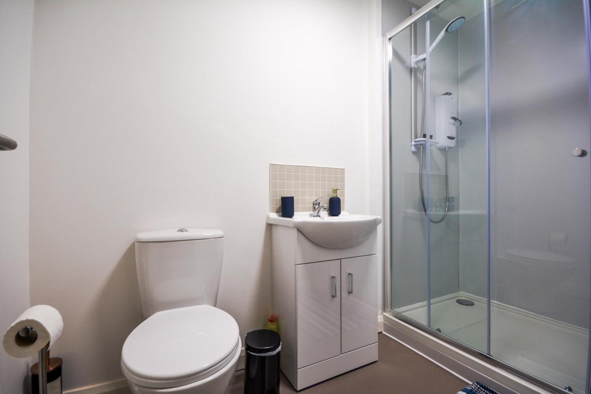 Stylish Suite With Free Parking Manchester Ngoại thất bức ảnh