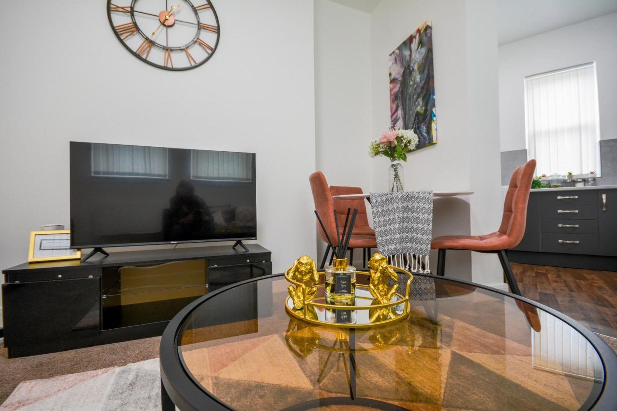 Stylish Suite With Free Parking Manchester Ngoại thất bức ảnh